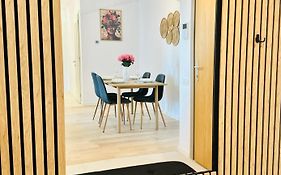 Central Grand Apartment
